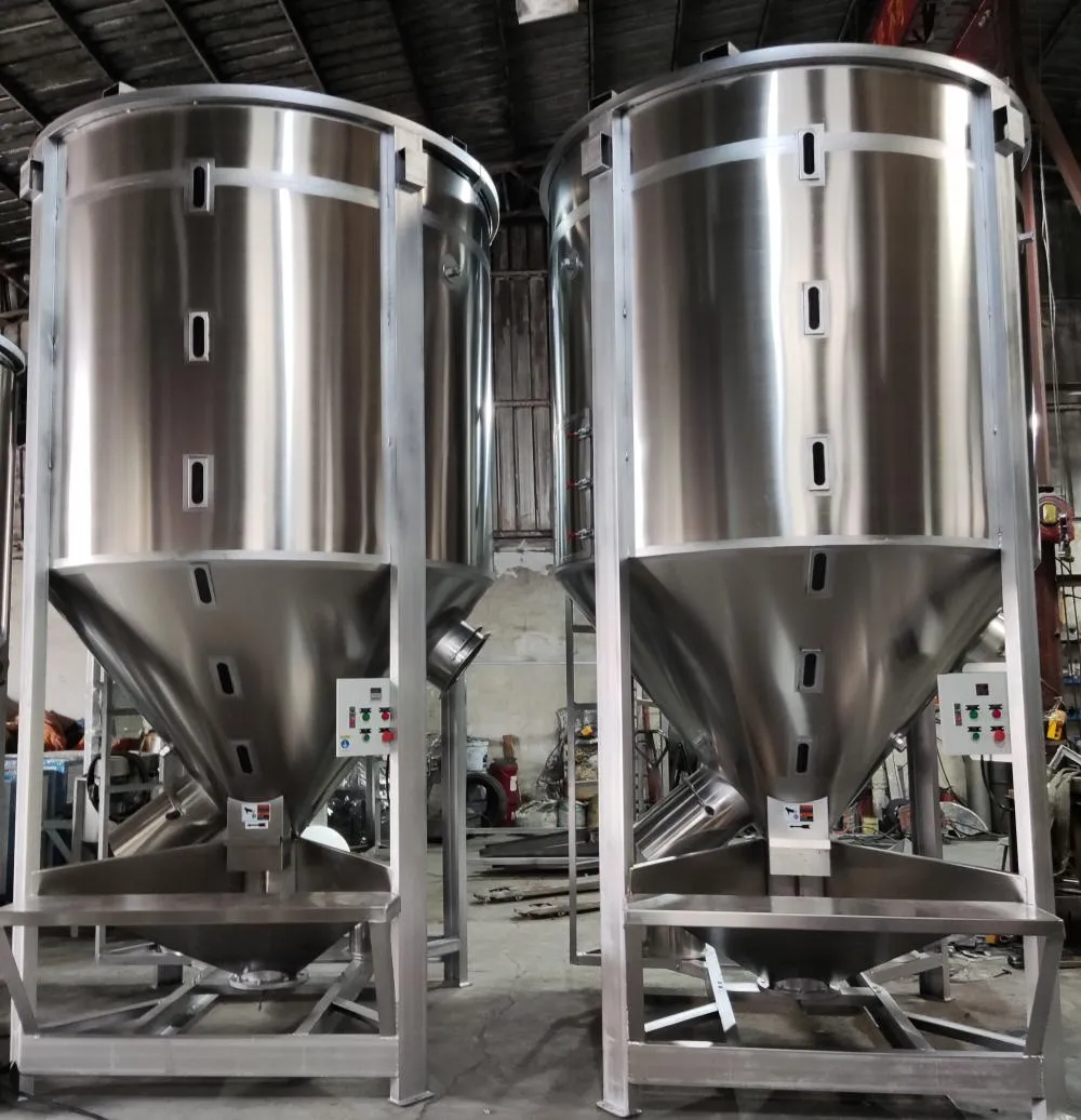 3 Plastic Mixers